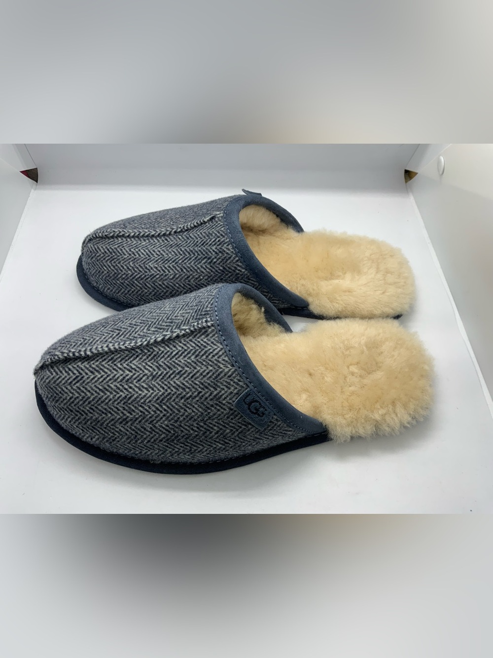 UGG Men's Gray Wool Herringbone Slipper with Shearling Lining